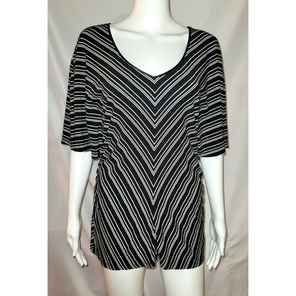 White House Black Market Striped Batwing Top - Size Medium - Picture 1 of 10